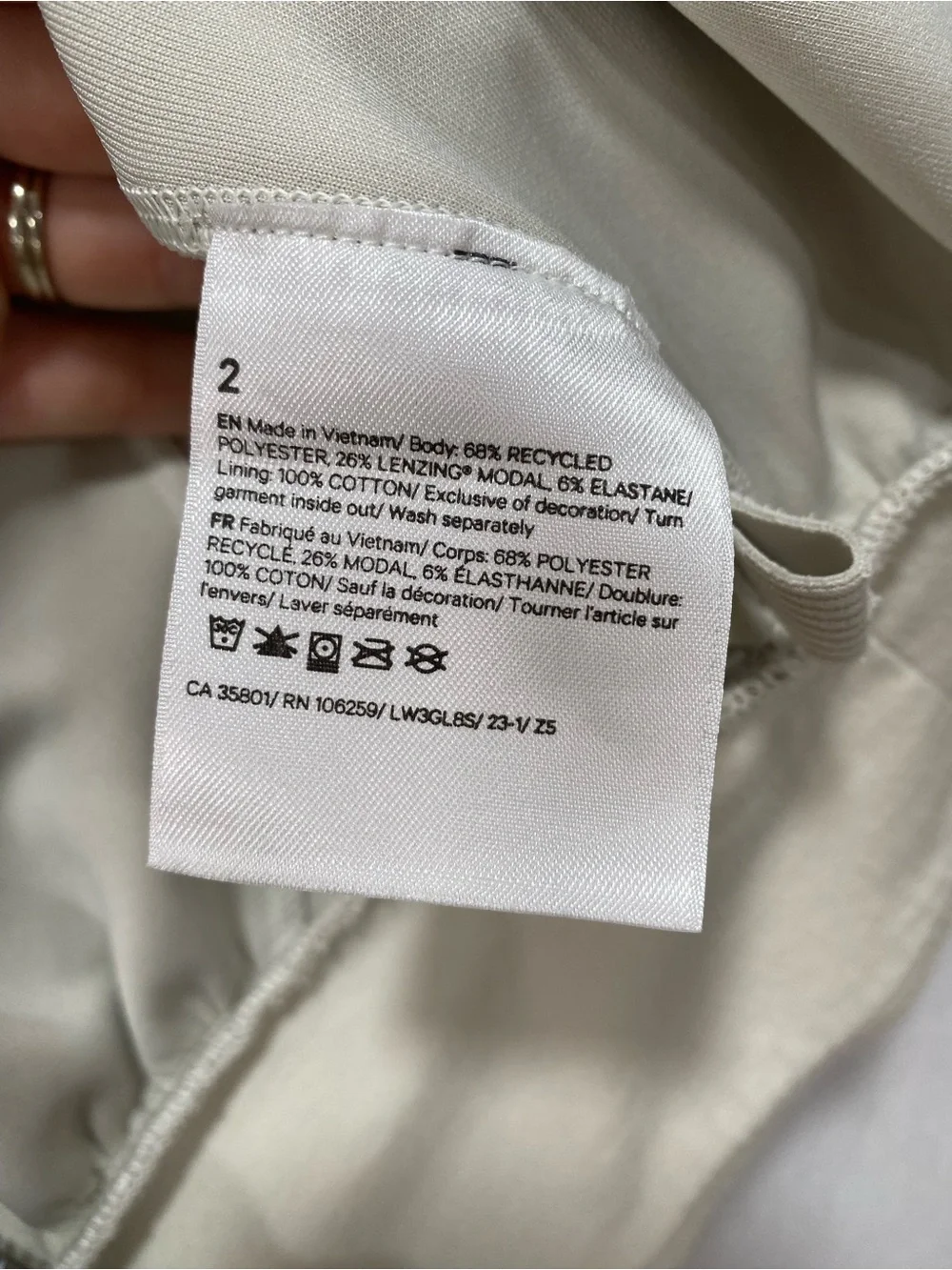 Lululemon Ribbed Softstreme Cropped Jacket Bone White Cream Size 2 Coat